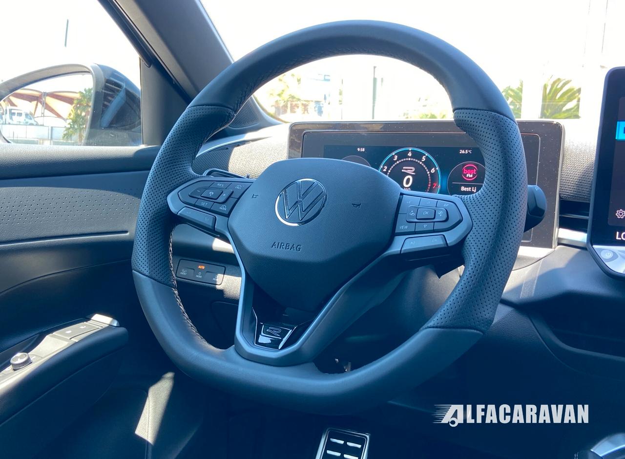 Volkswagen T-Roc 1.5 tsi R-Line dsg *NUOVA DA IMMATRICOLARE*