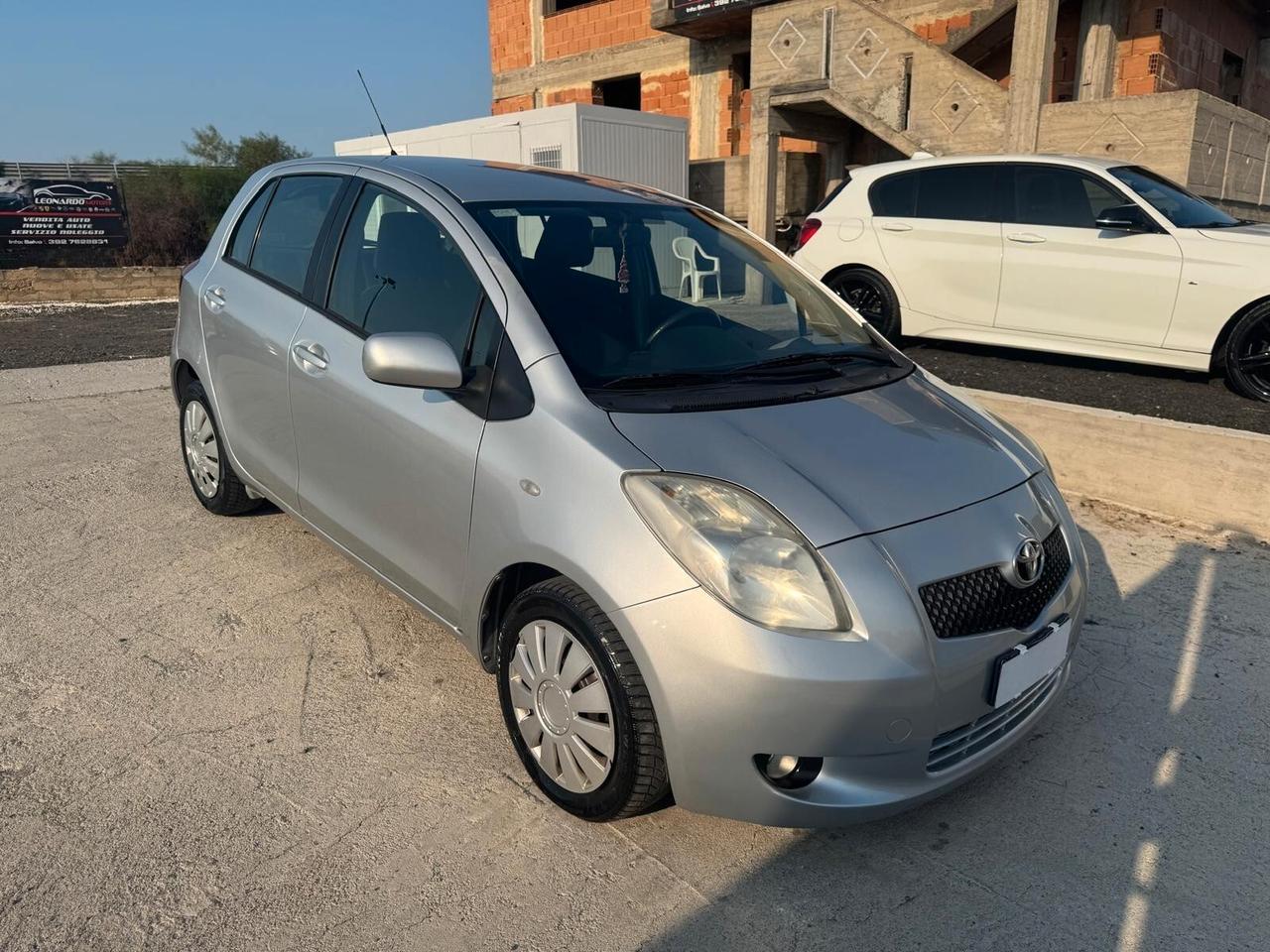 Toyota Yaris 1.4 D-4D DPF 5 porte Sol