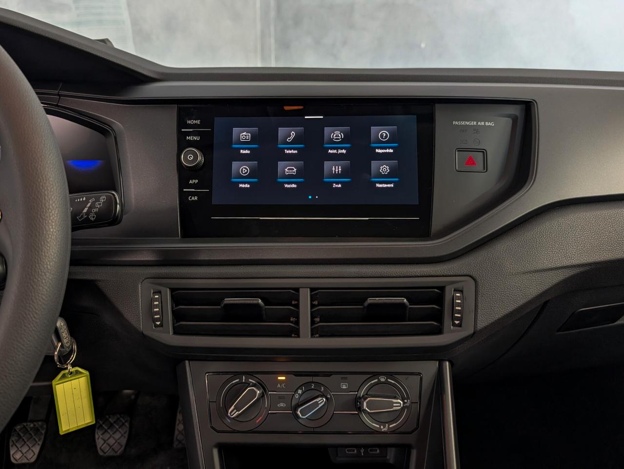 VOLKSWAGEN POLO 1.0 MPI 80CV LIMITED ED. PLUS KM0