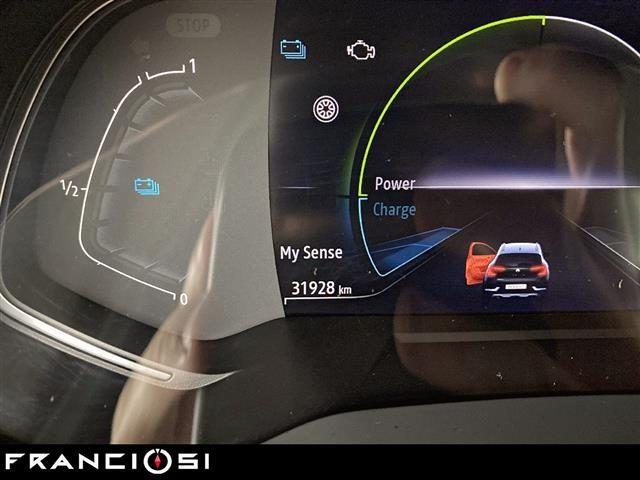 RENAULT Captur 1.6 E TECH Hybrid Intens Auto