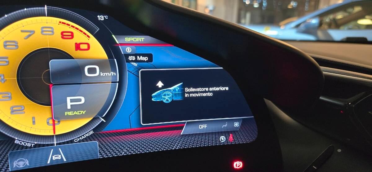 Ferrari 296 GTS *NUOVA - DEMO EXTRACAMPIONARIO *