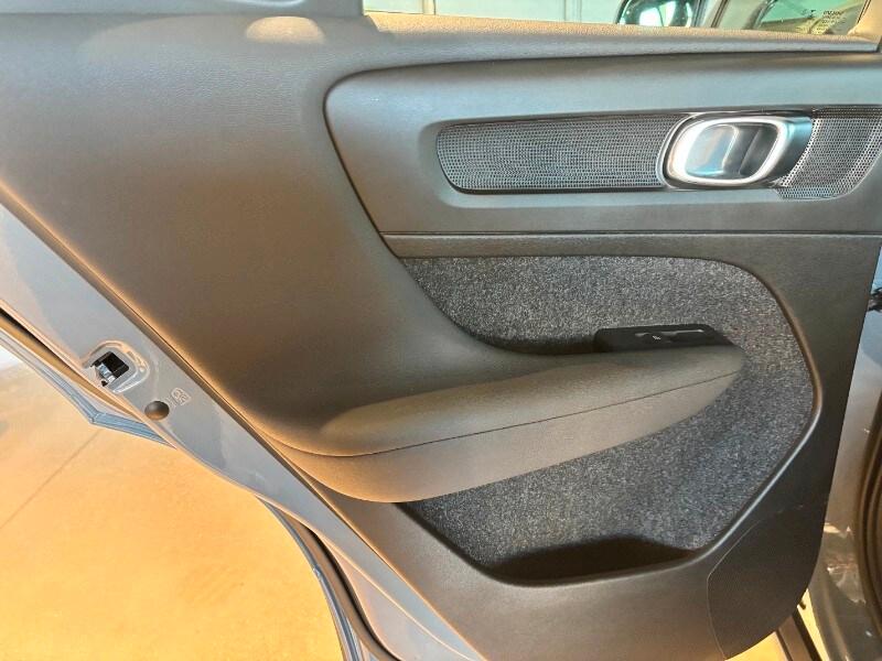 VOLVO XC40 (2017-->) XC40 B3 automatico Core