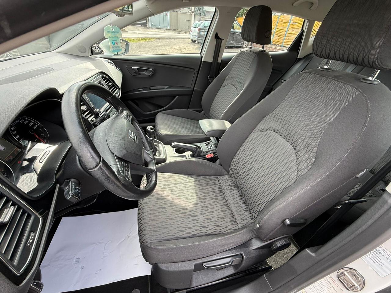 SEAT LEON STYLE 5PORTE 1.6TDI 105CV S&S