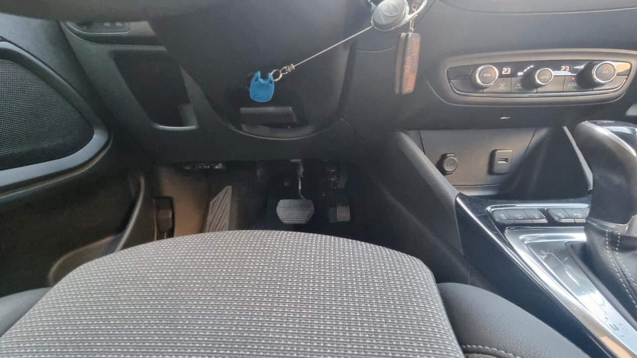 Opel Crossland 1.5 Diesel 120 cv Elegance At6 Full Opt 2021
