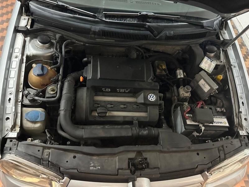 VOLKSWAGEN Golf 4ª serie Golf 1.6 16V cat 5 po...
