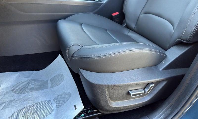 EMC Sei EMC Sei 5p 1.5 Turbo GPL 147cv CVT Automatica