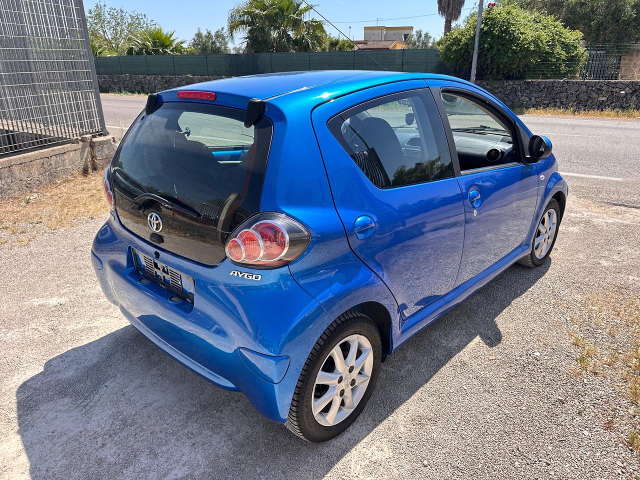 Toyota Aygo 1.0 5 porte Now-2011