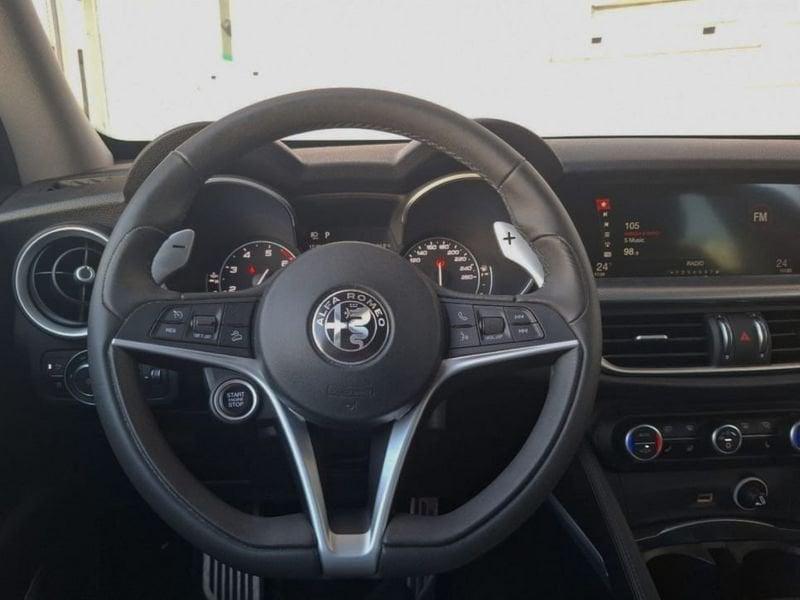 Alfa Romeo Stelvio 2.0 T EXECUTIVE Q4 280CV AUTO