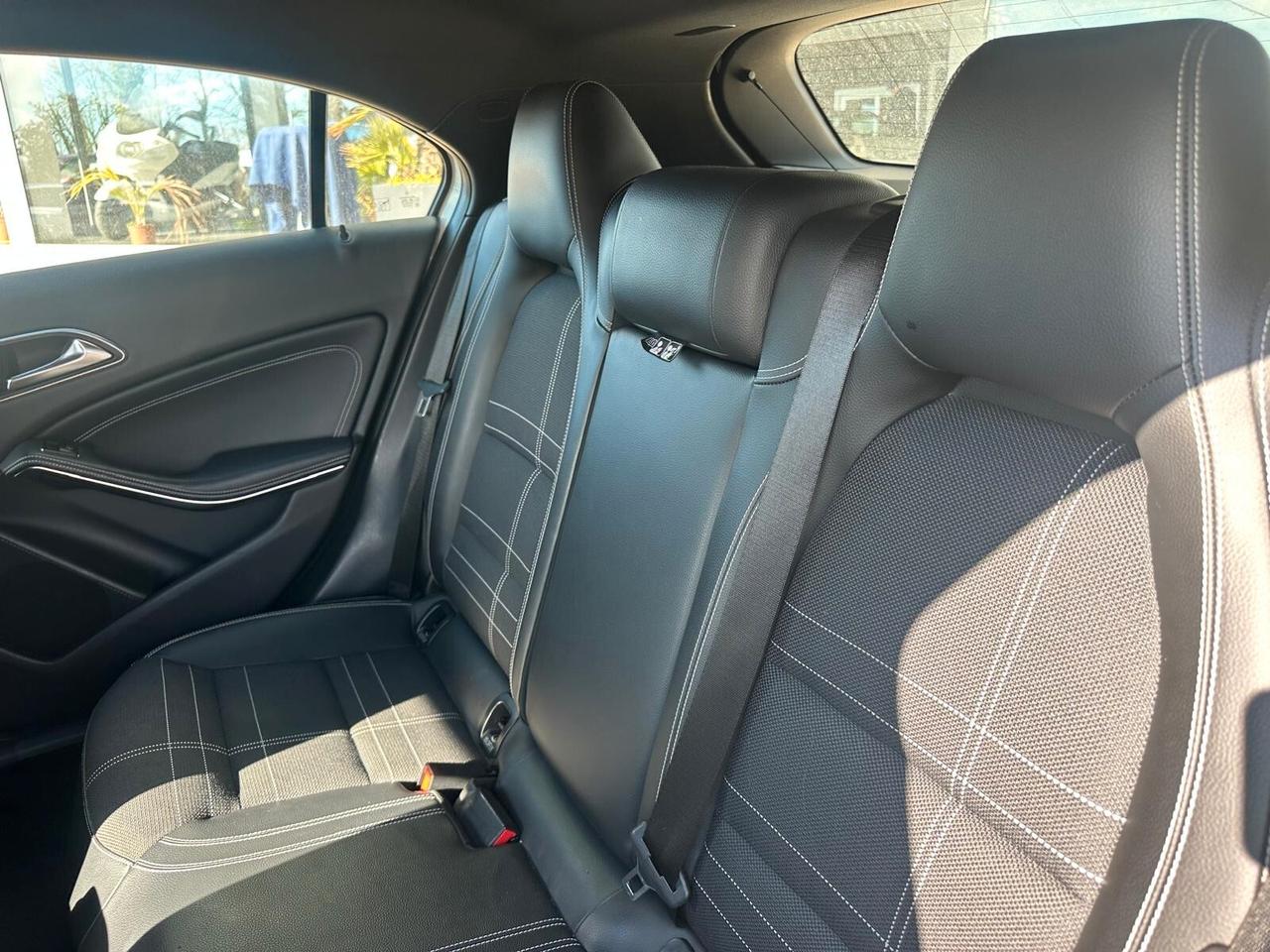 Mercedes-benz A 180 CDI BlueEFFICIENCY Executive