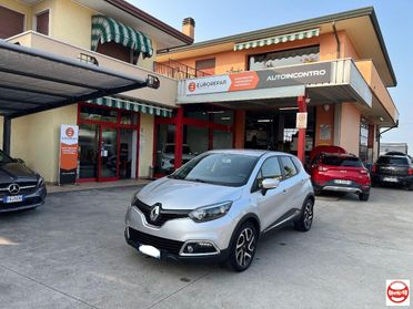RENAULT - Captur 0.9 tce Live s&s 90cv