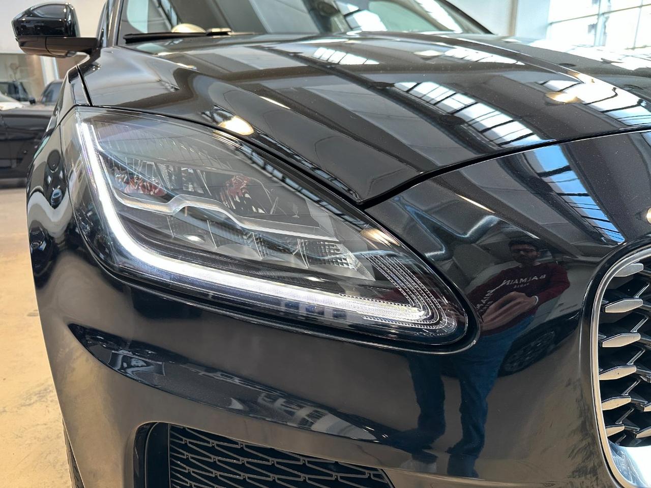 Jaguar E-Pace 2.0d i4 mhev SE awd 163cv auto-20"-Pelle-Camera 360