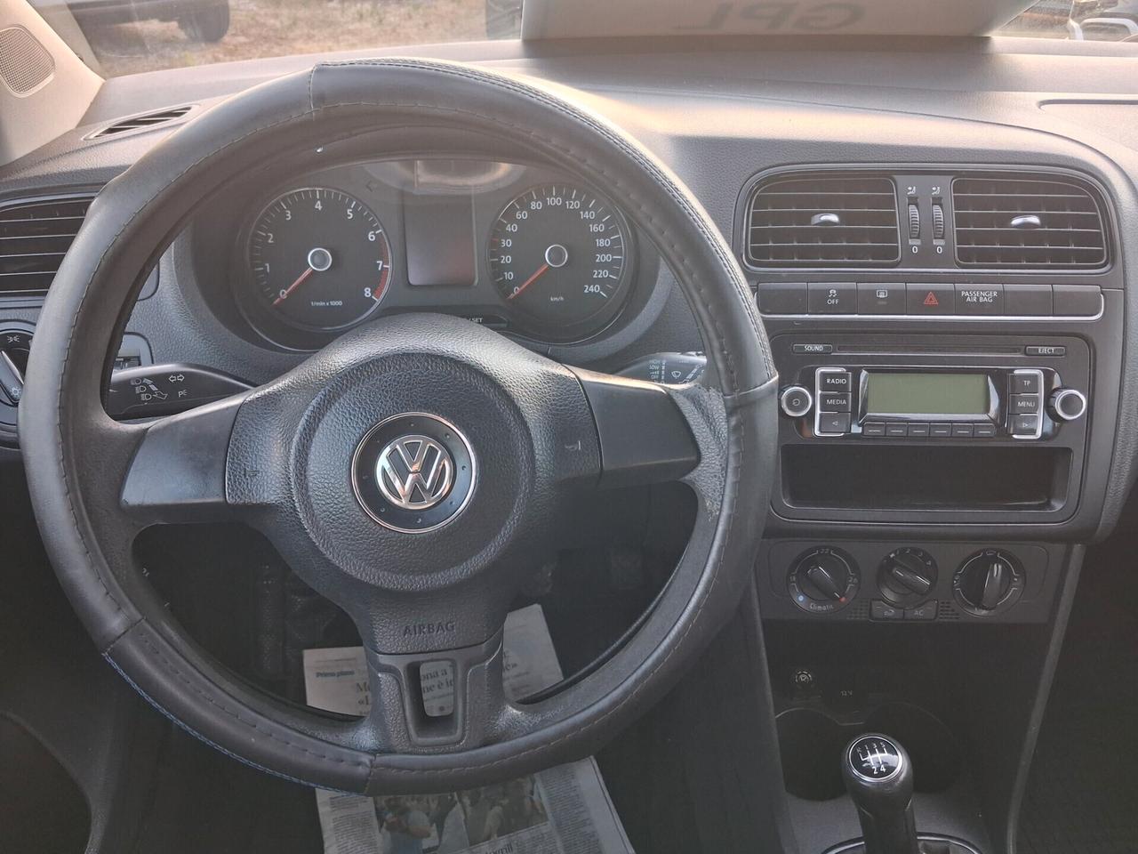 Volkswagen Polo 1.2/60CV 5p. (GPL)