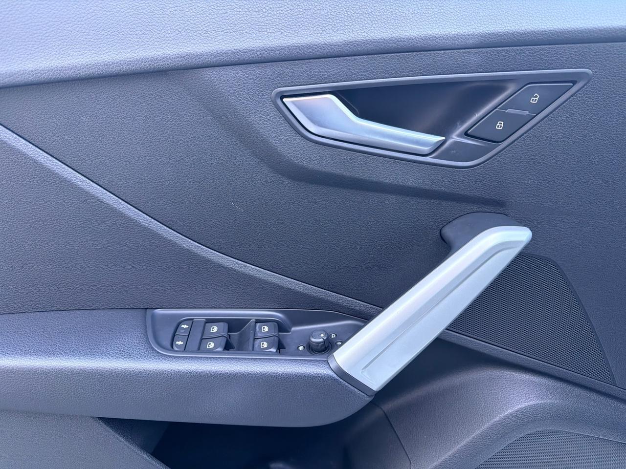 Audi Q2 30 TDI S tronic 116cv uni proprietà