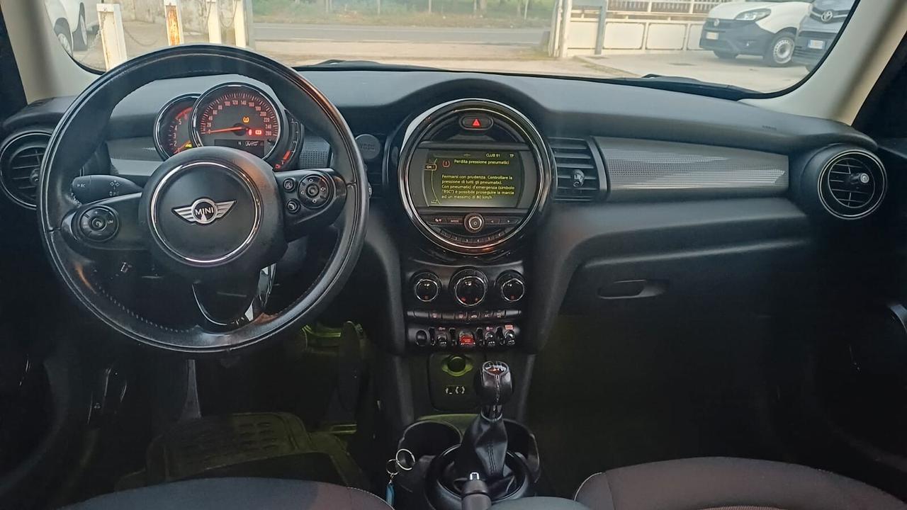 Mini COOPER D 1.5 2017 FULL OPTIONAL SOLO 49MILA KM LED F56