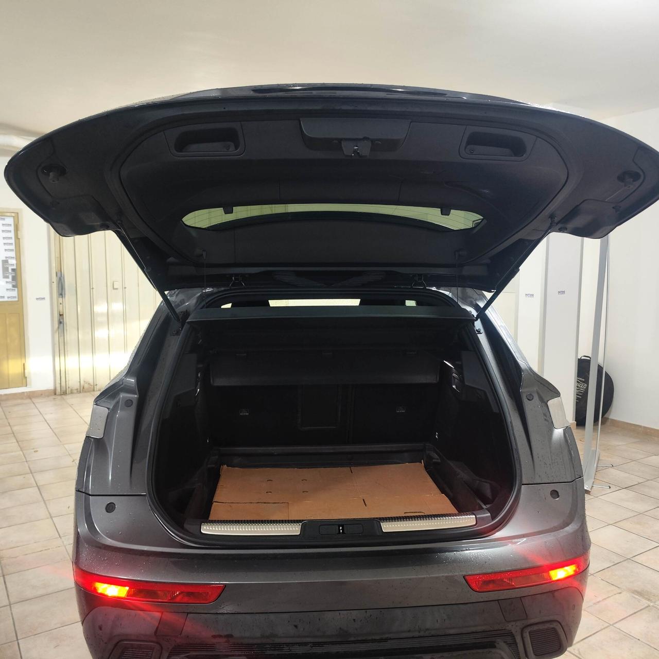 Ds 7 Crossback BlueHDi 130 aut. Business(12 mesi di garanzia)