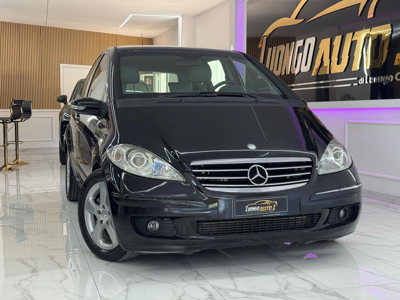 Mercedes-benz Classe A 180D AVANTGARDE Aut.