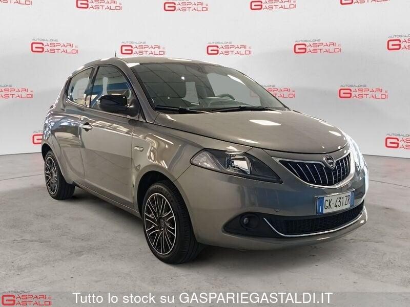 Lancia Ypsilon 1.0 FireFly 5 porte S&S Hybryd Gold