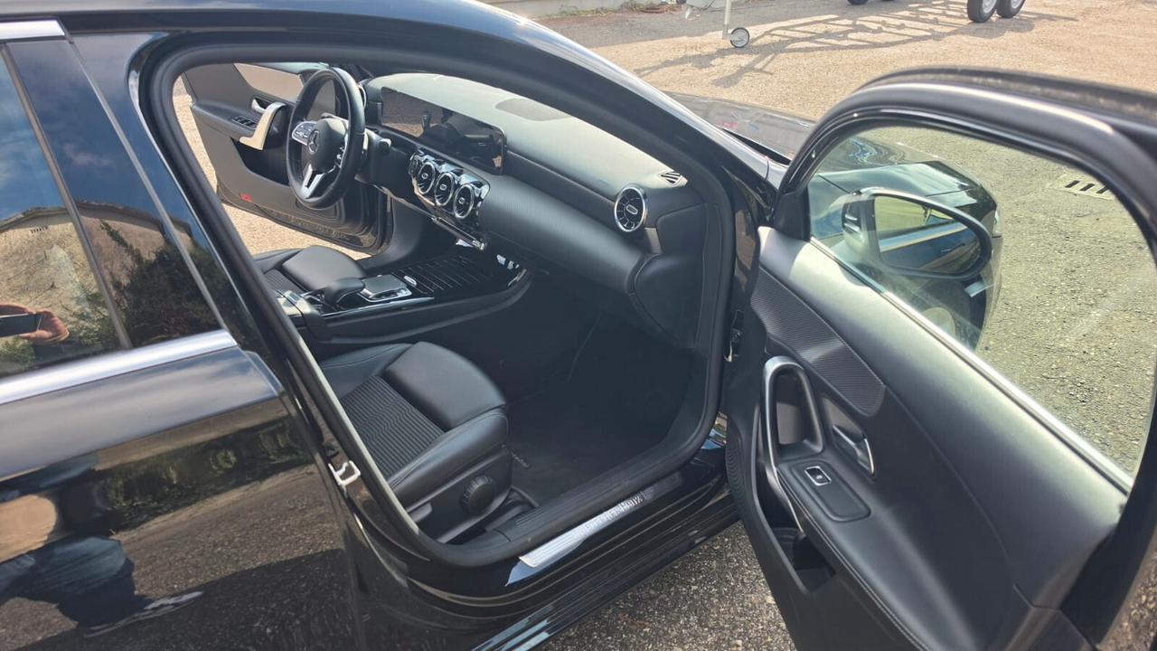 Mercedes-benz A 180 d Automatic Premium