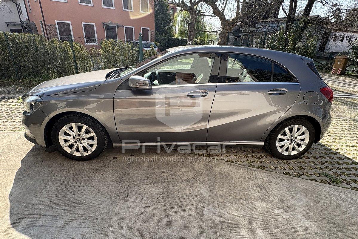 MERCEDES A 180 d Executive