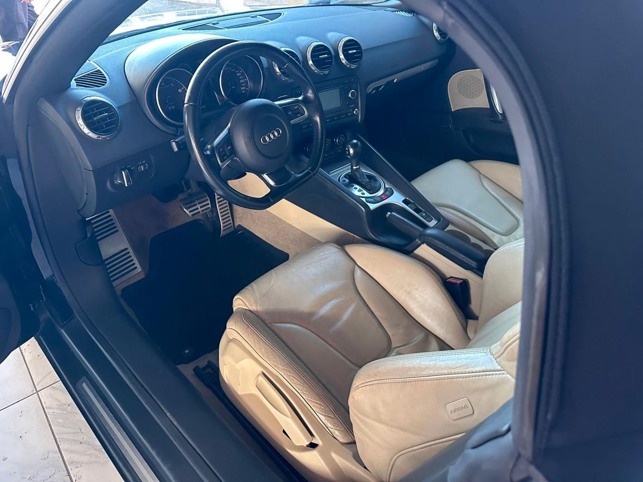 Audi TT Roadster 3.2 V6 quattro S tronic Permute