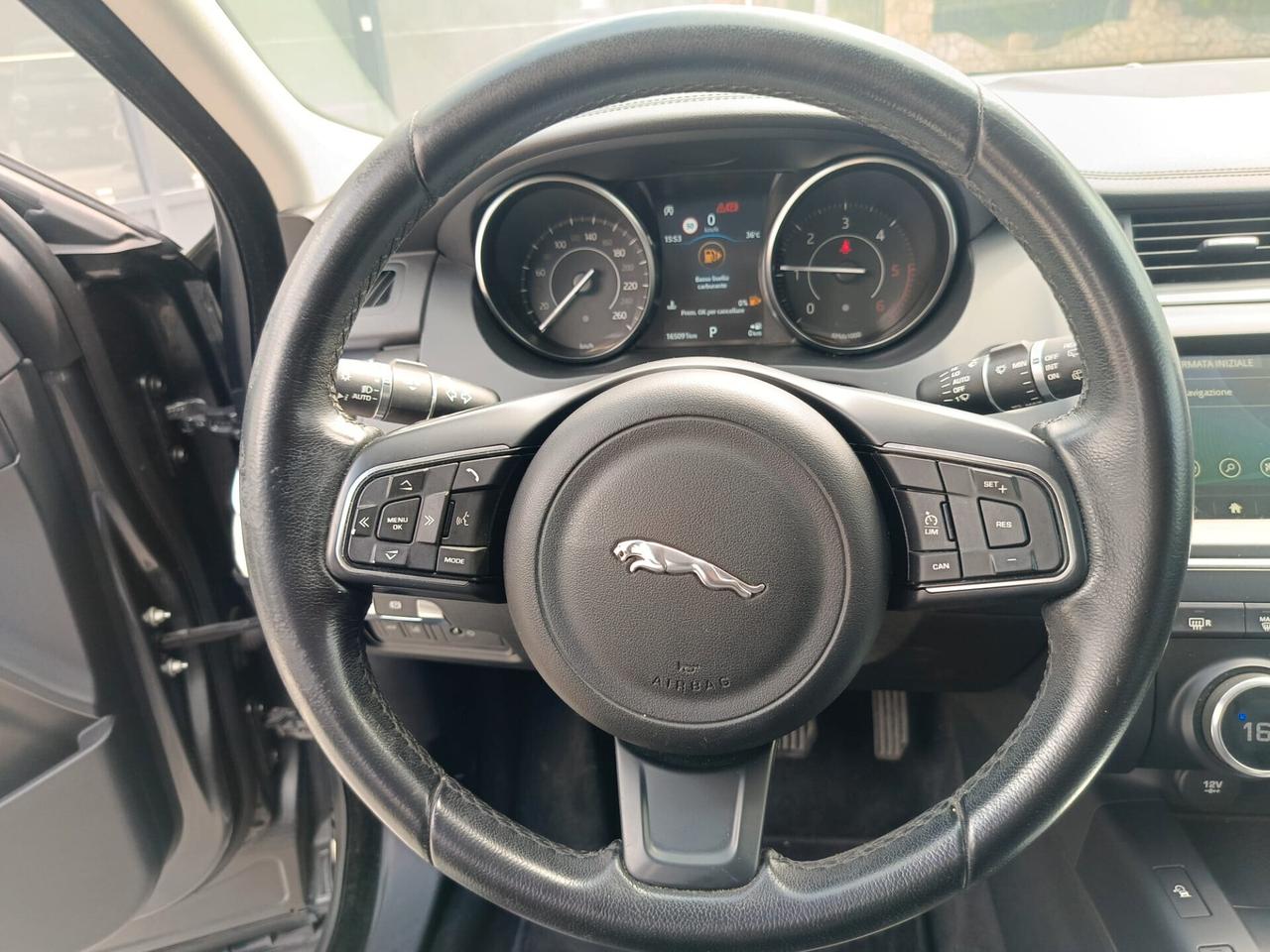 Jaguar E-Pace 2.0D 150 CV AWD aut. SE