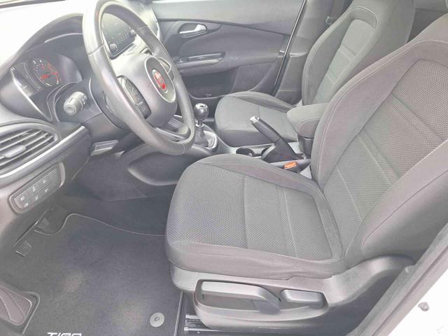 FIAT Tipo 1.6 Mjt S&S SW Lounge