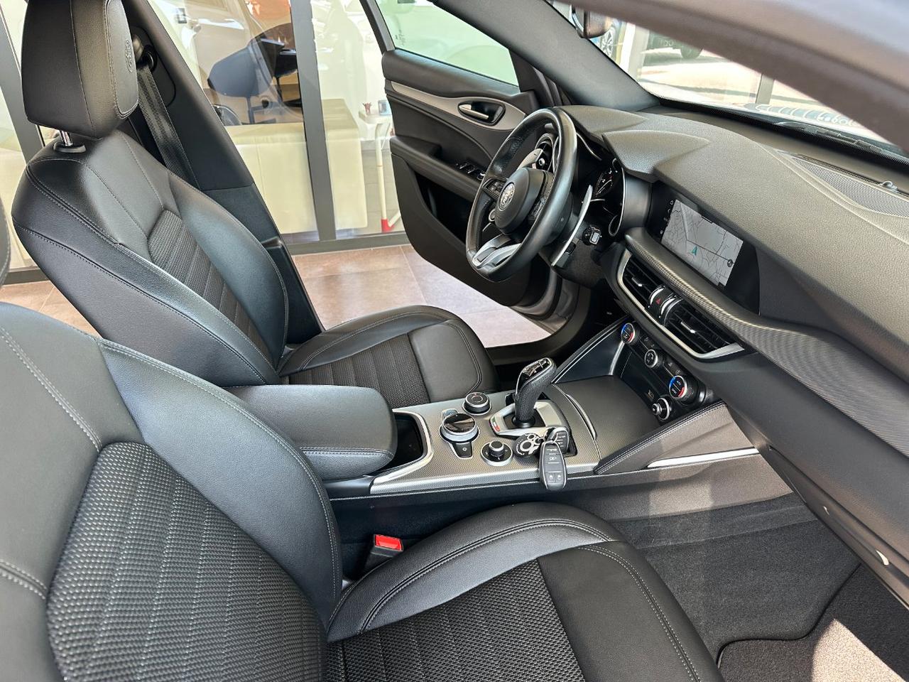 Alfa Romeo Stelvio 2.2 t Sprint Q4 190cv auto