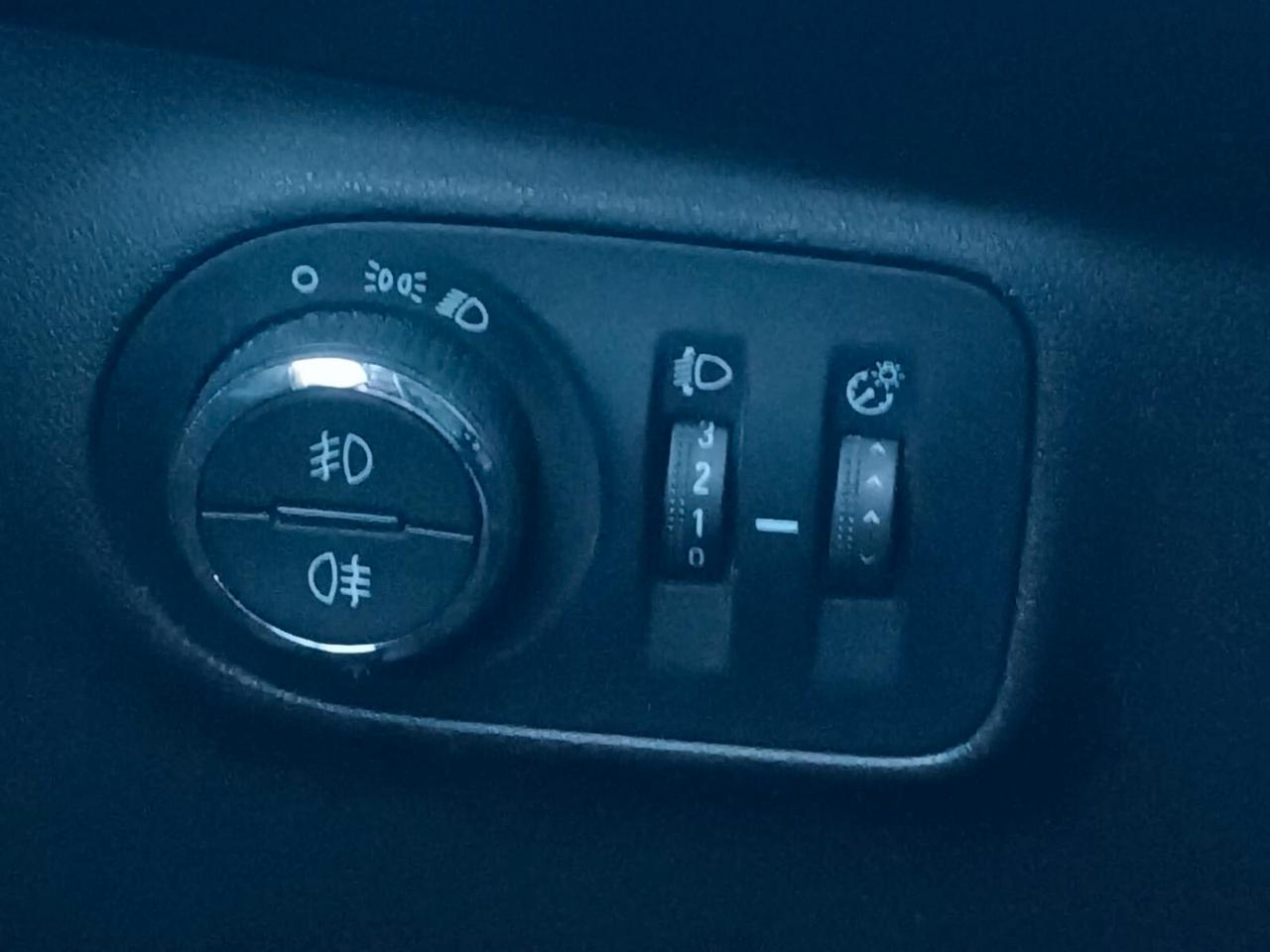 Opel Corsa 5 Porte 1.2 N-Joy