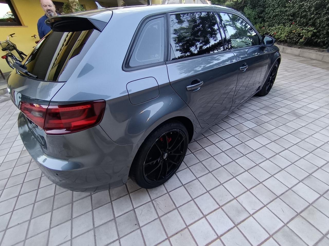 AUDI A3 SPB 1.6 120 CV TDI