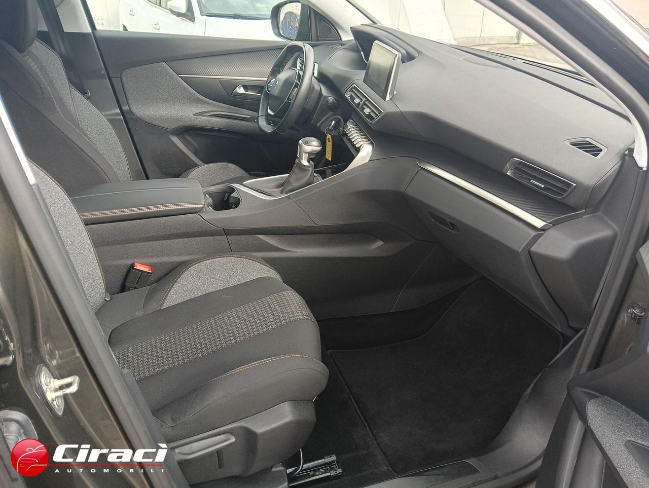 Peugeot 3008 BlueHDi 130 S&S Business