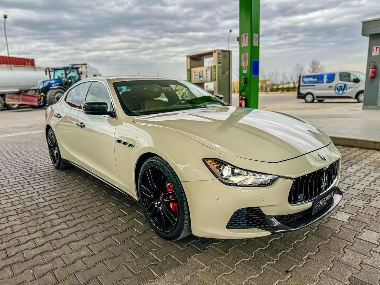 Maserati Ghibli V6 Diesel 275 CV BELLA