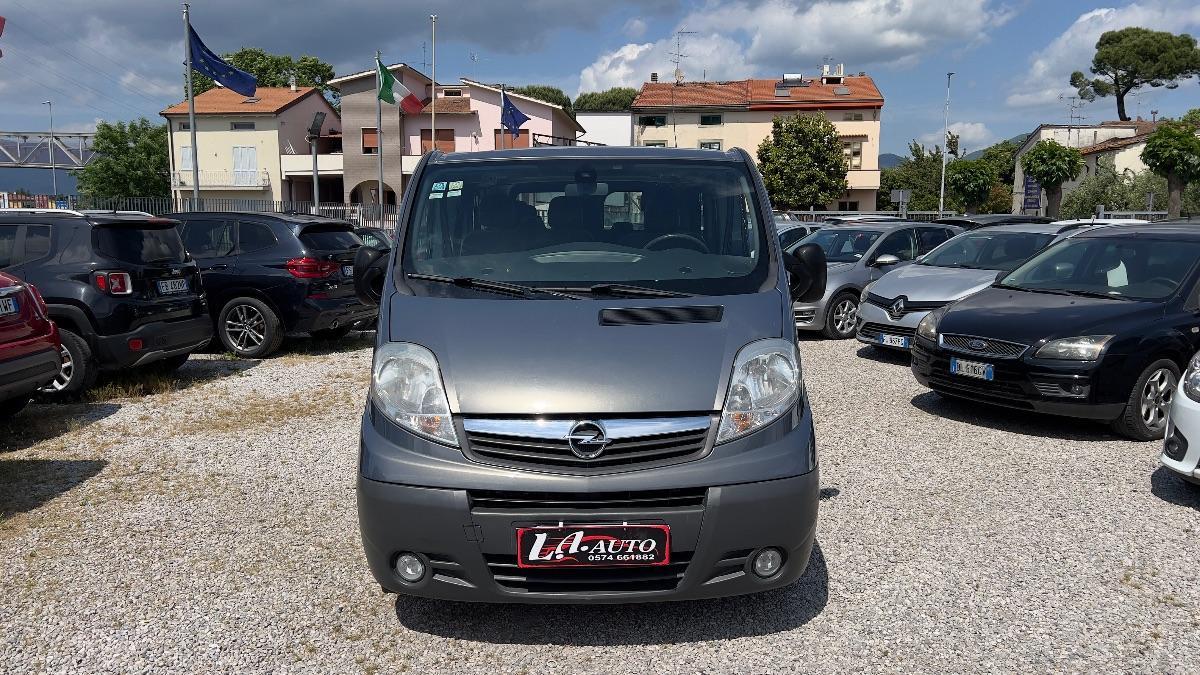 OPEL - Vivaro 2.0 cdti 9 POSTI