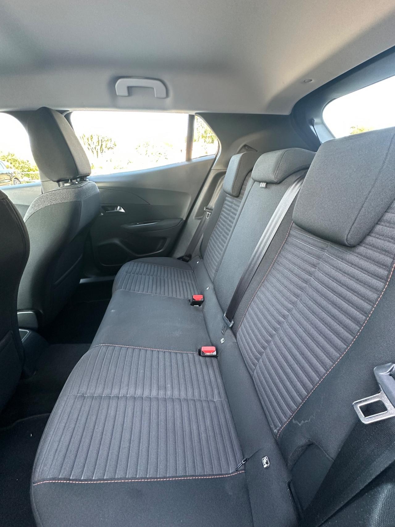 Peugeot 2008 BlueHDi 110 S&S Allure Pack
