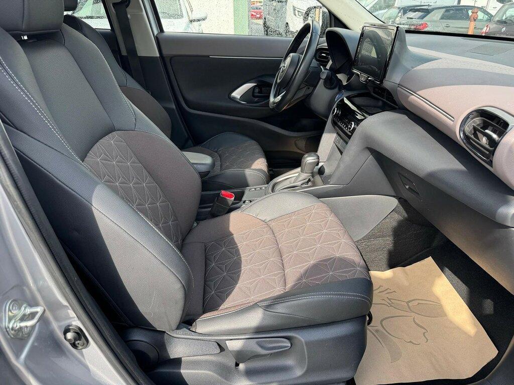 Toyota Yaris Cross 1.5 H Lounge AWD-i E-CVT