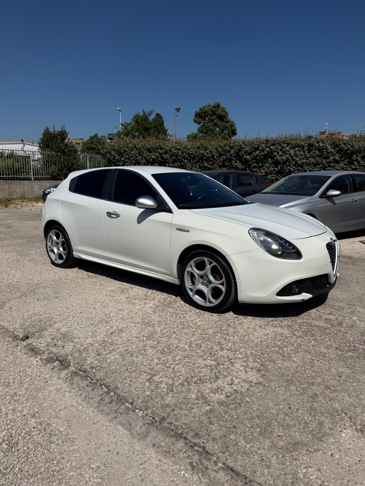 Alfa Romeo Giulietta 1.6 JTDm-2 105 CV Distinctive