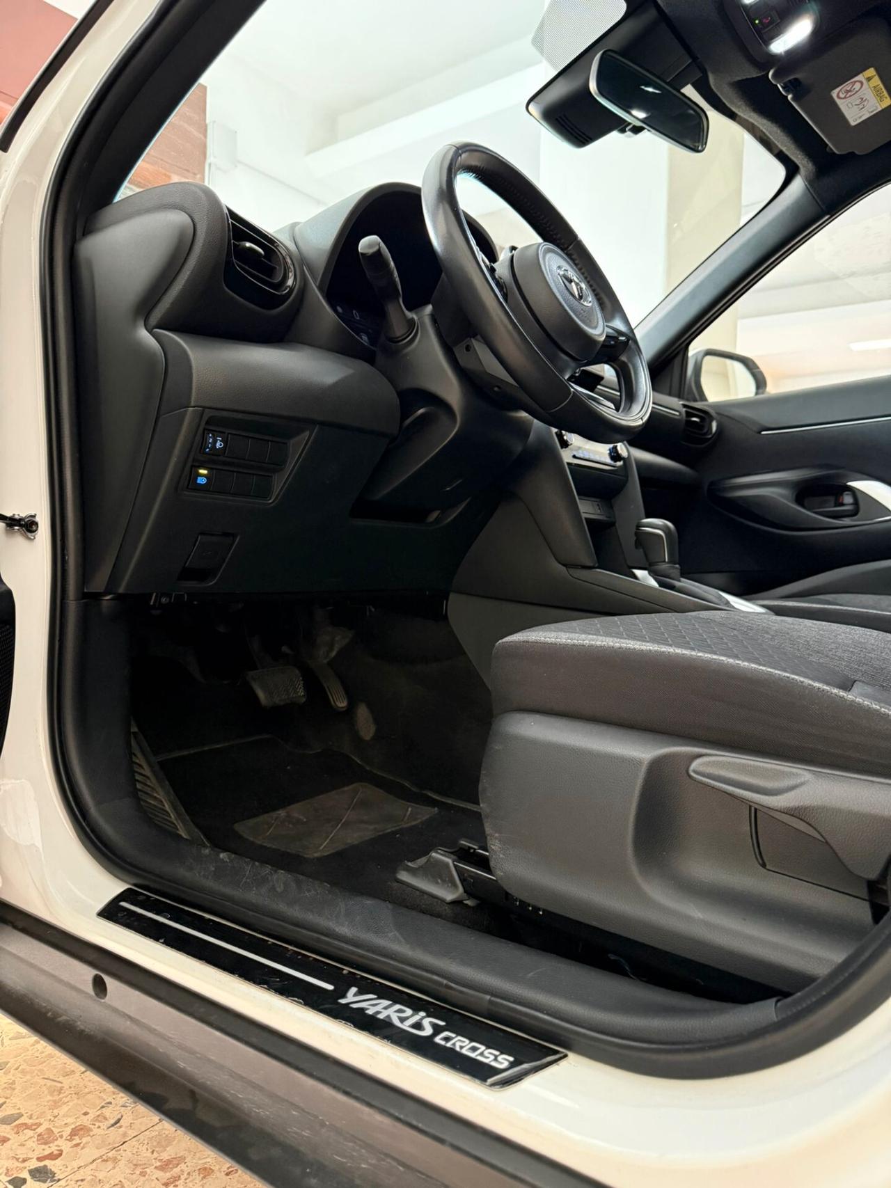 Toyota Yaris Cross 1.5 Hybrid 5p. E-CVT Trend