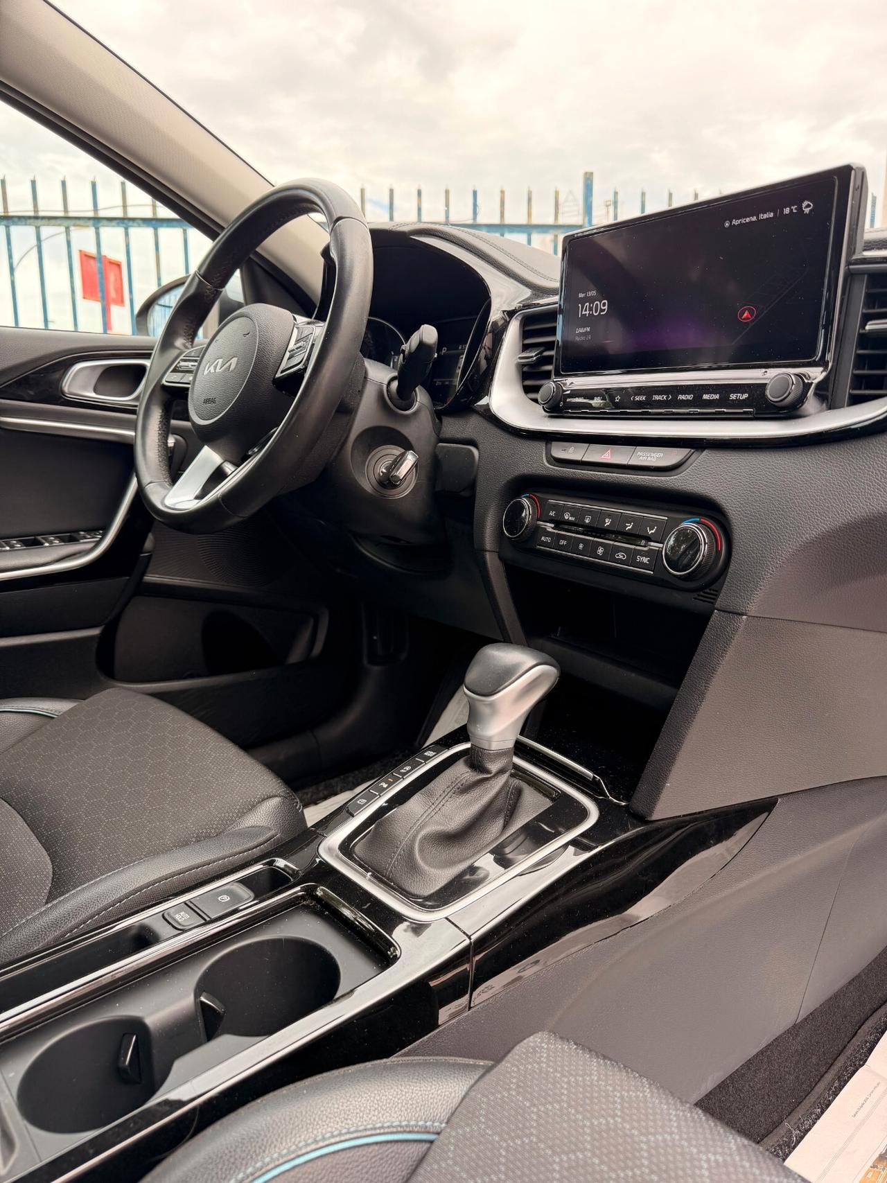 KIA XCEED 1.6 CRDI GT LINE PLUS AUTOMATICA 48.000 KM