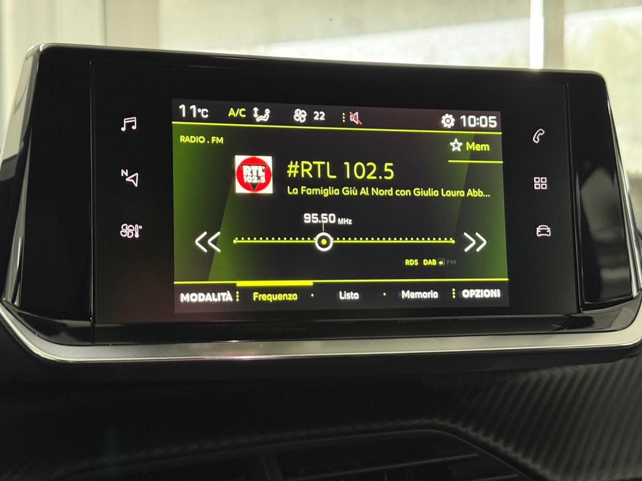 Peugeot 2008 Allure 1.2 PureTech 130 #9386