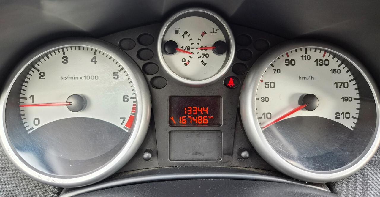 Peugeot 207 1.4 8V 75CV 5p. X Line