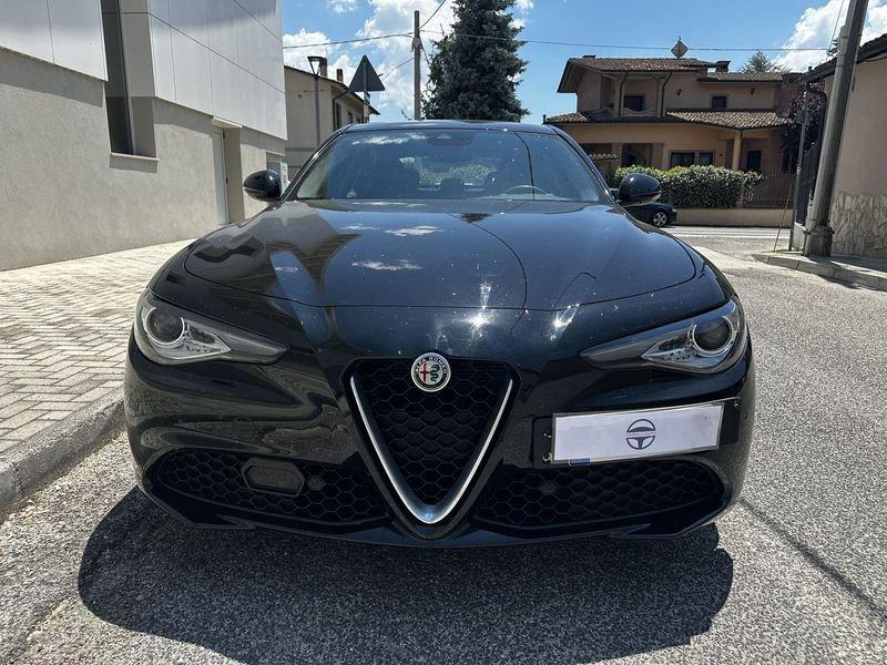 Alfa Romeo Giulia 2.2 Turbo AT8 160CV Business