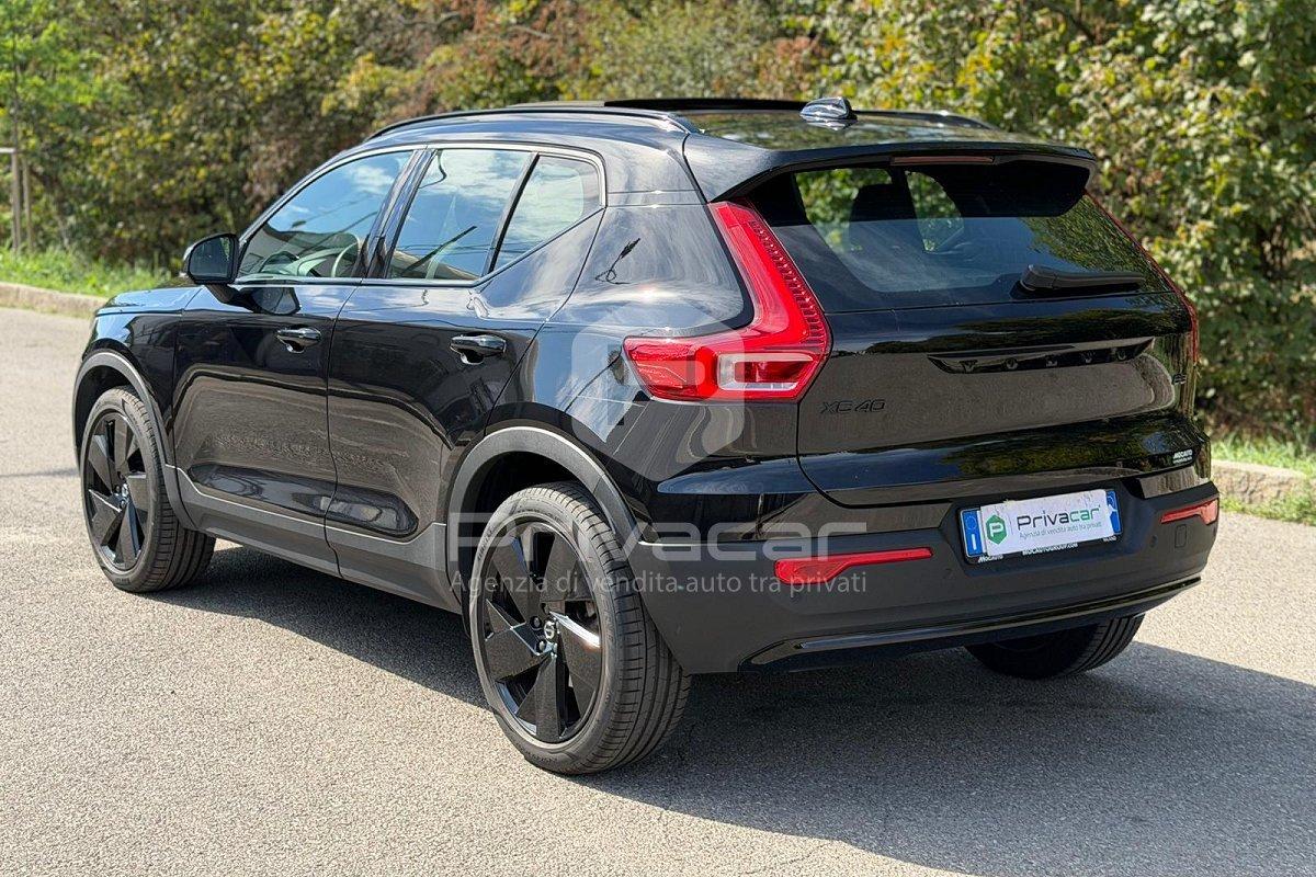 VOLVO XC40 B3 automatico Ultra Black Edition