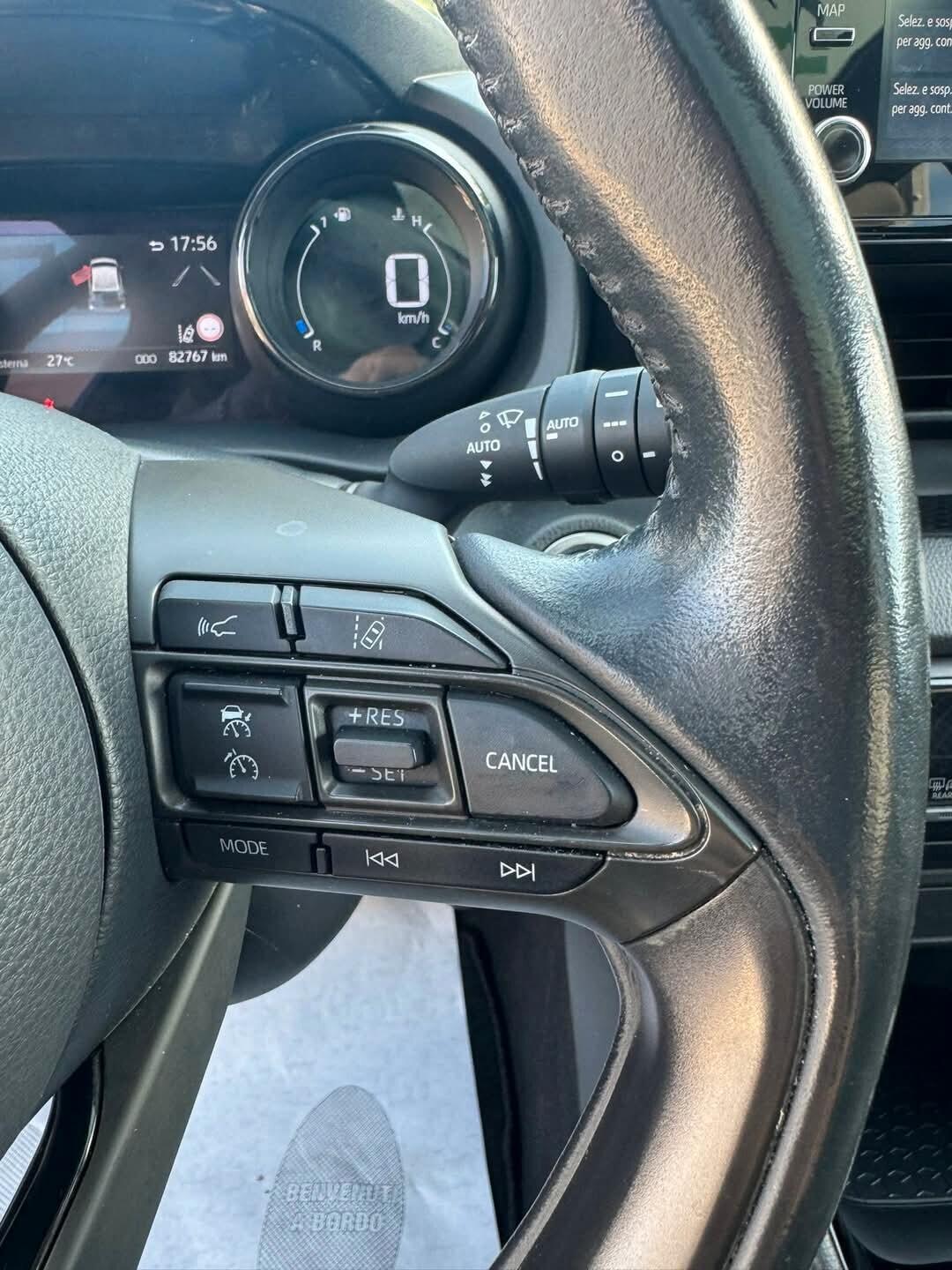 TOYOTA YARIS HYBRID 1.5 BENZINA/ELETTRICA UNICO PROPRIETARIO