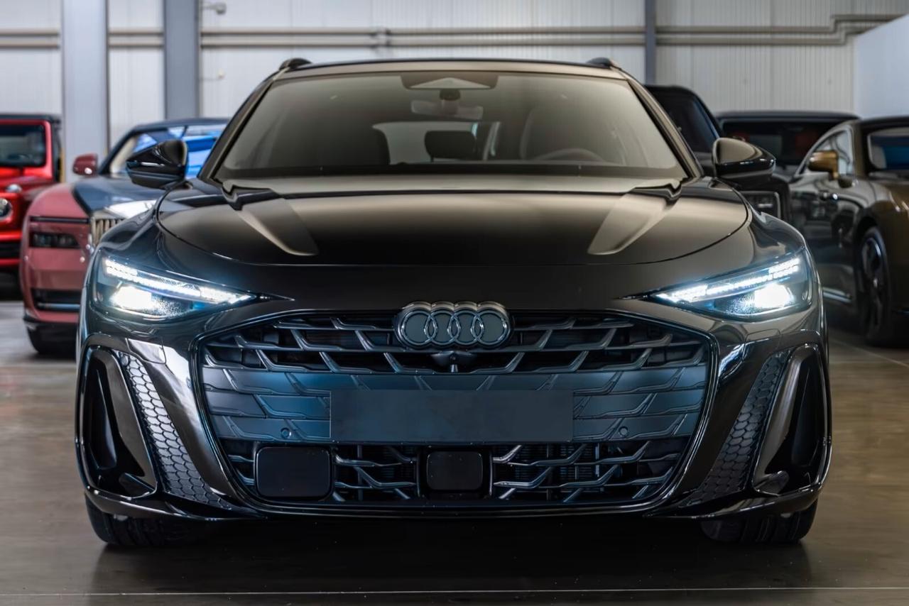 Audi A6 Avant TDI quattro 150 kW S tronic line edition