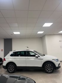 Volkswagen Tiguan 2.0 TDI 150 CV SCR DSG Elegance