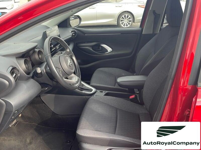 Toyota Yaris Hybrid Trend MY22 IVA ESPOSTA