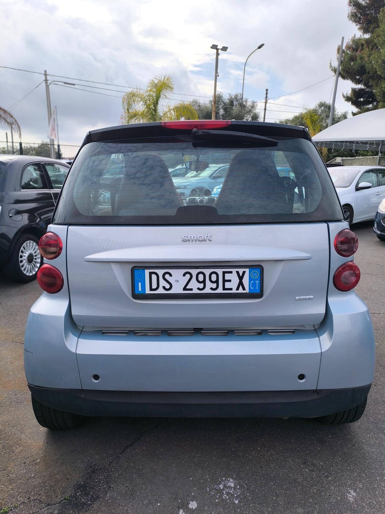 Smart ForTwo 1000 52 kW coupé passion