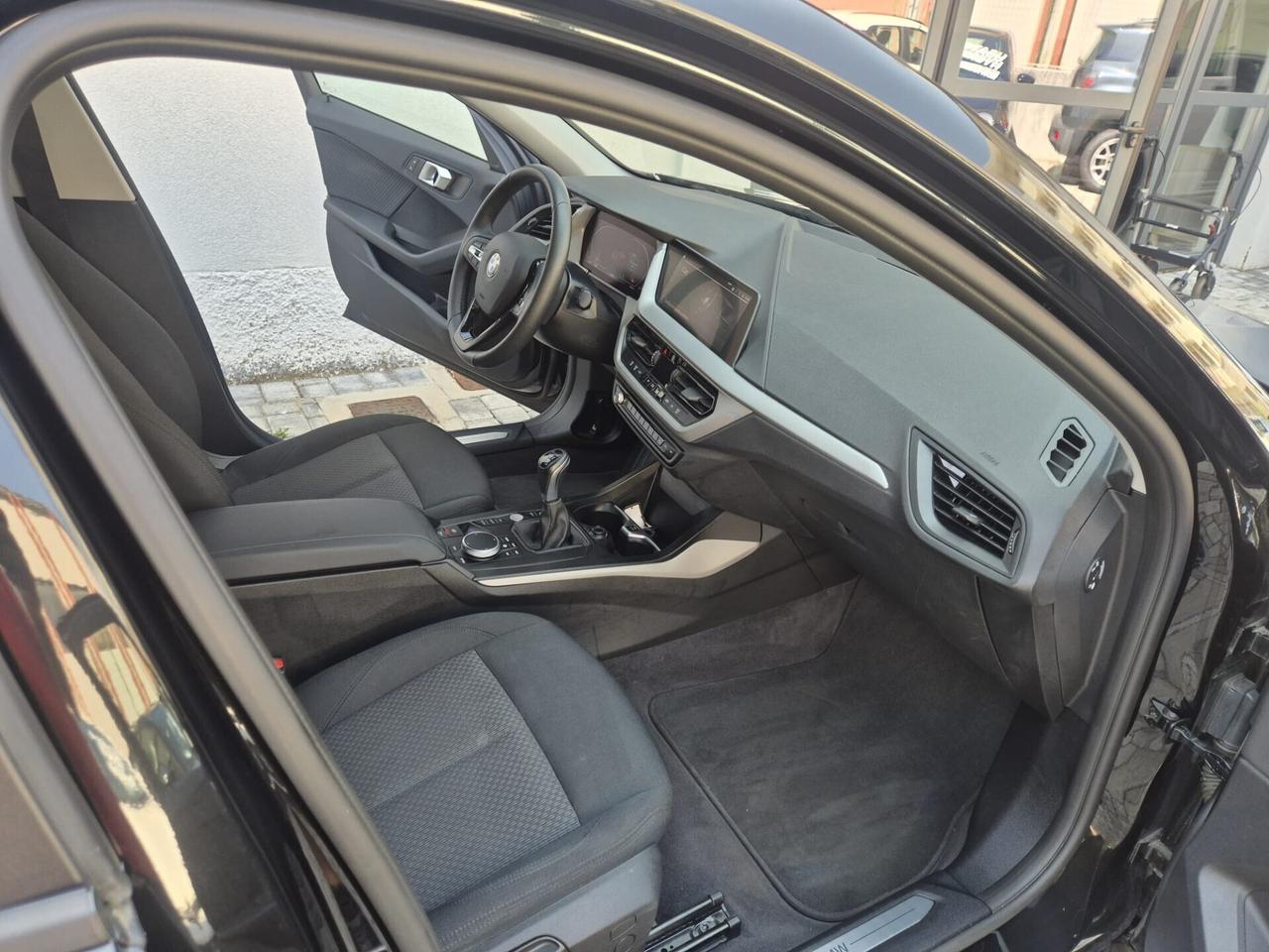Bmw 118i 5p. 136CV