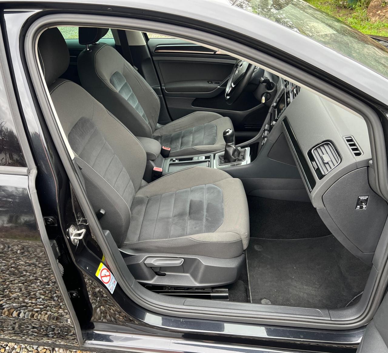 Volkswagen Golf 1.6 TDI 5p. Highline BlueMotion Technology