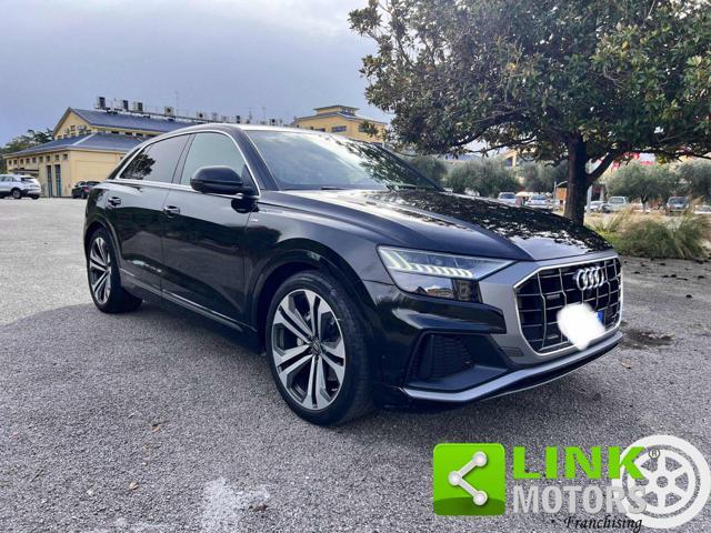 AUDI Q8 50 TDI 286 CV quattro tiptronic Sport GARANZIAUDI