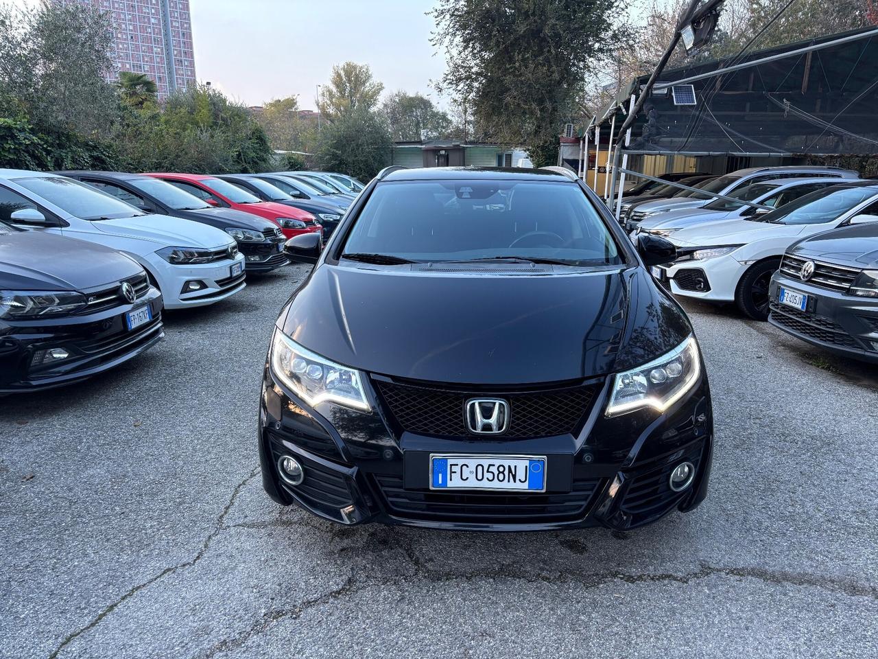 Honda Civic Tourer 1.6 i - OK Neopatentati